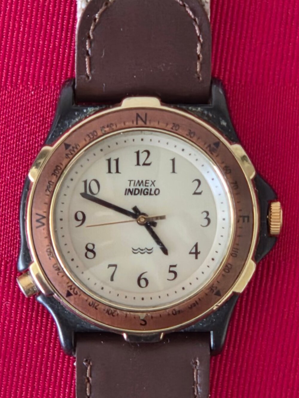 COMPLETELY REFRESHED, VINTAGE 1980'S TIMEX INDIGLO WRIST WATCH!!!